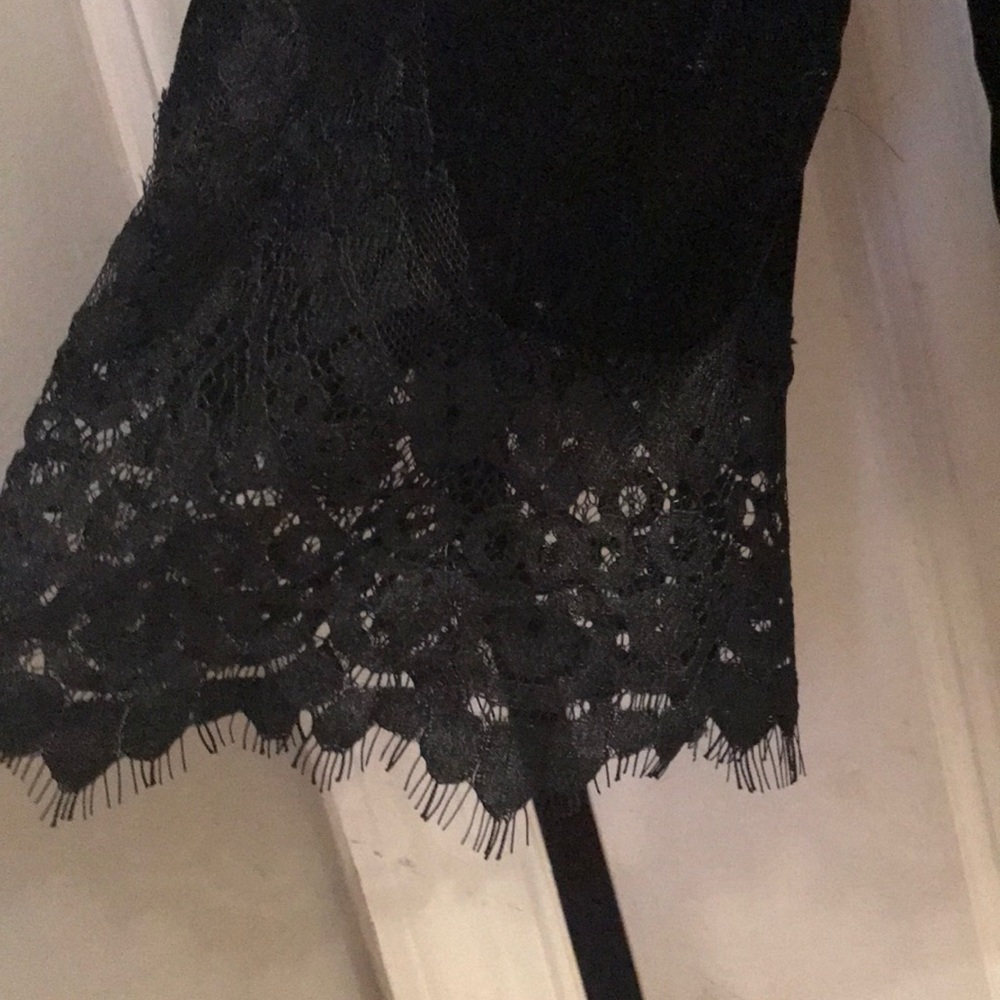 Blouse - Picture 2 of 5